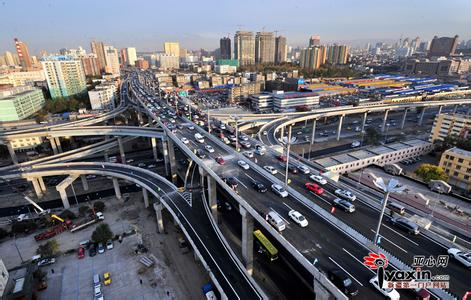 新疆乌鲁木齐天气预报_乌鲁木齐天气预报一周7天10天15天新疆乌鲁木齐天气预报,乌鲁木齐天气预报一周7天10天15天