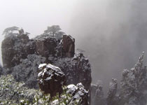 黄山石人峰天气